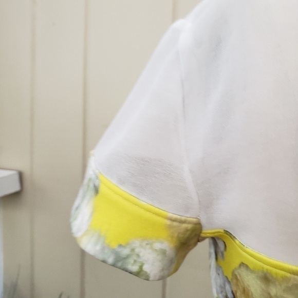 ASOS Floral peplum top sheer chest & shoulder Size 6 Coquette - Picture 8 of 9